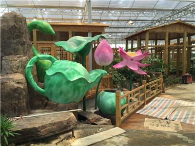 玻璃钢雕塑景观定制：大型厂家按需定制的艺术之选